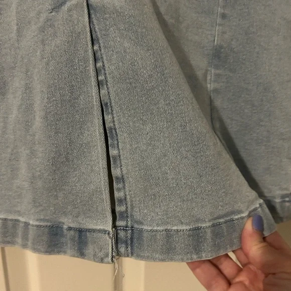 Bagatelle Blue Blazer with Notched Lapels and Tailored Fit - Picture 7 of 7